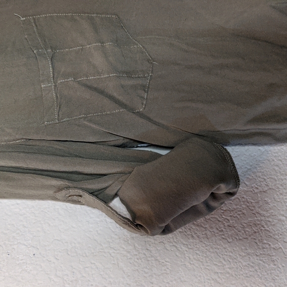 Paper crane floral lace back olive green button up - Picture 6 of 8